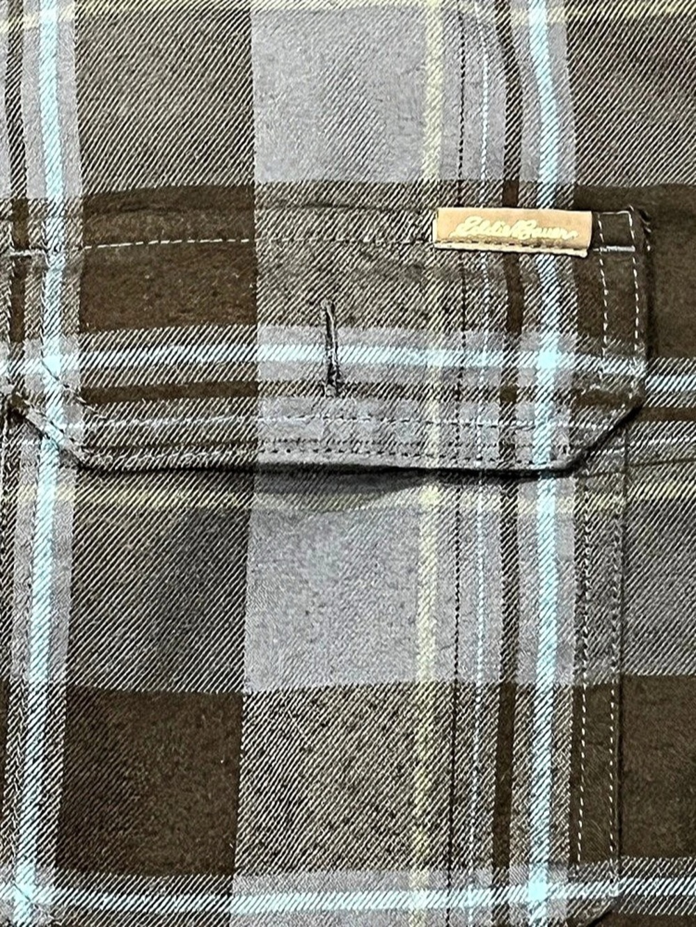 Eddie Bauer Classic Fit Plaid Shirt Plaid Shirt Blue & Black Large - Picture 8 of 11